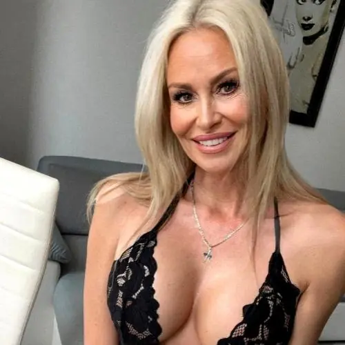 gretadiepuppe image 0